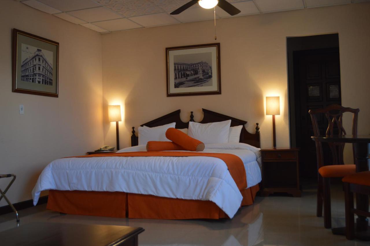 Hotel Royal Palace Ville de Guatemala Extérieur photo